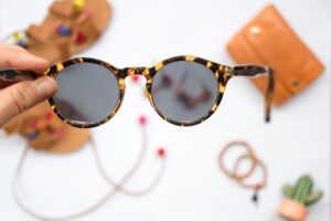 tortoise glasses 2019 trends eyewear